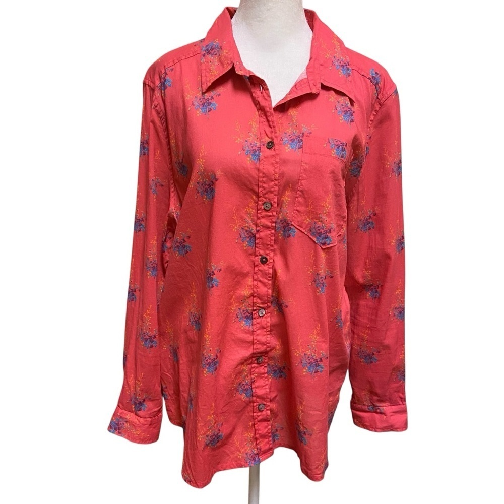 SALE!! Sundance Women’s Coral Red Button-Up Blouse Size L Floral Design Cotton